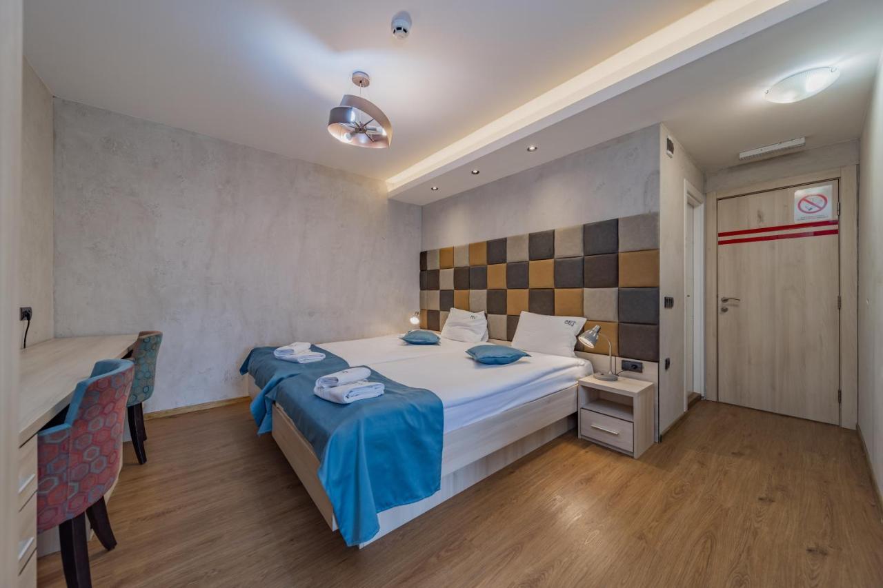 Hotel City Code Vizura garni RENEW Belgrado Esterno foto