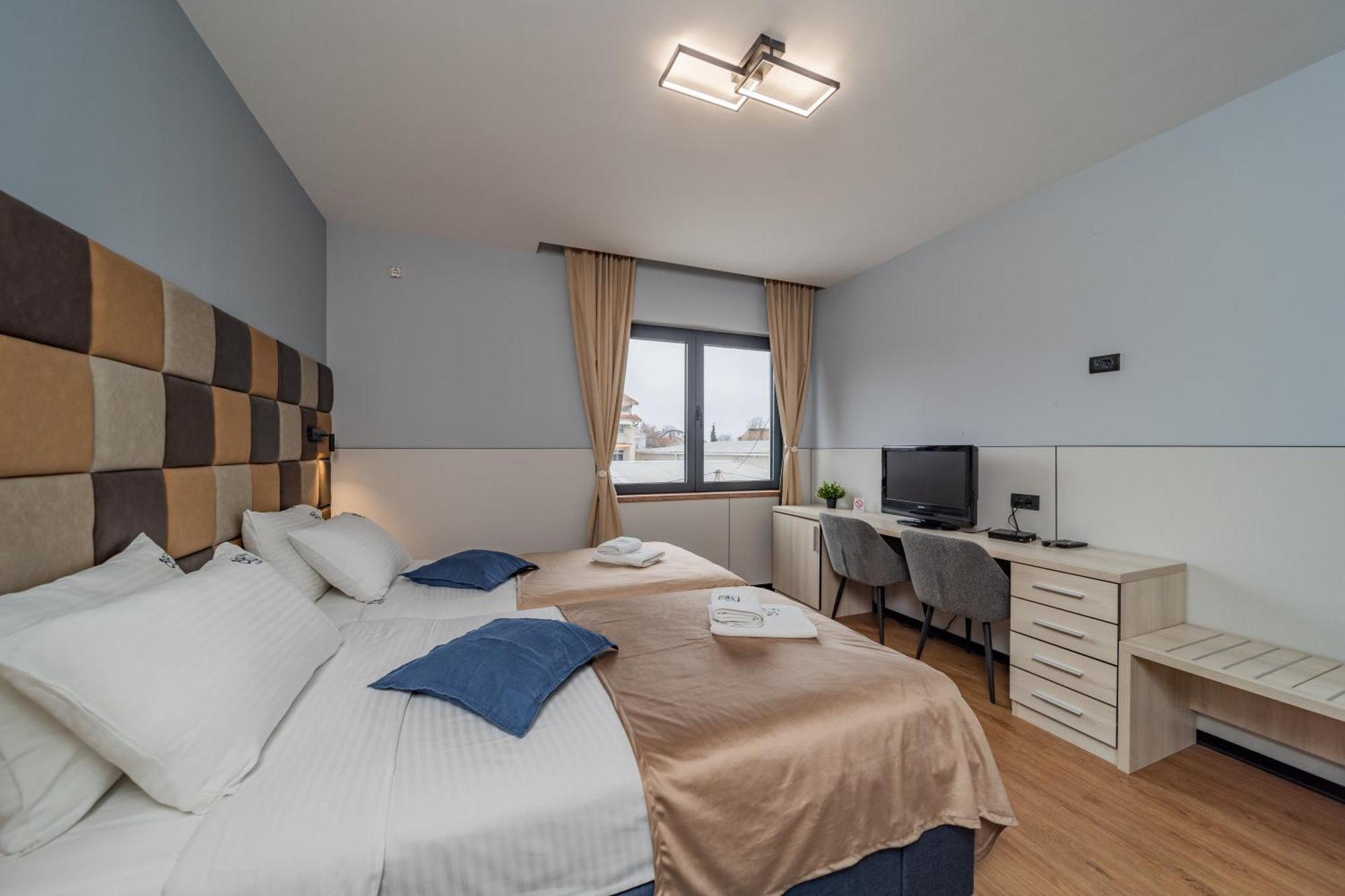 Hotel City Code Vizura garni RENEW Belgrado Esterno foto