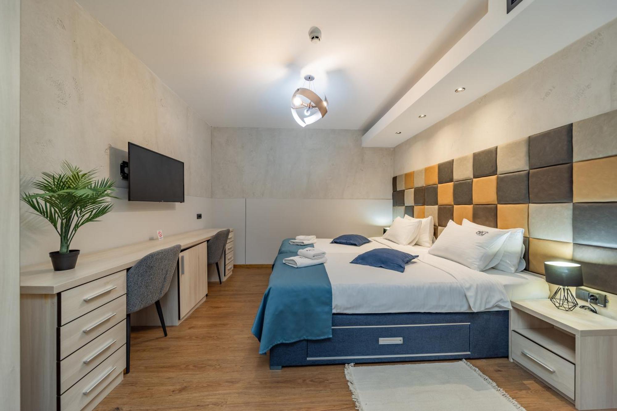 Hotel City Code Vizura garni RENEW Belgrado Esterno foto