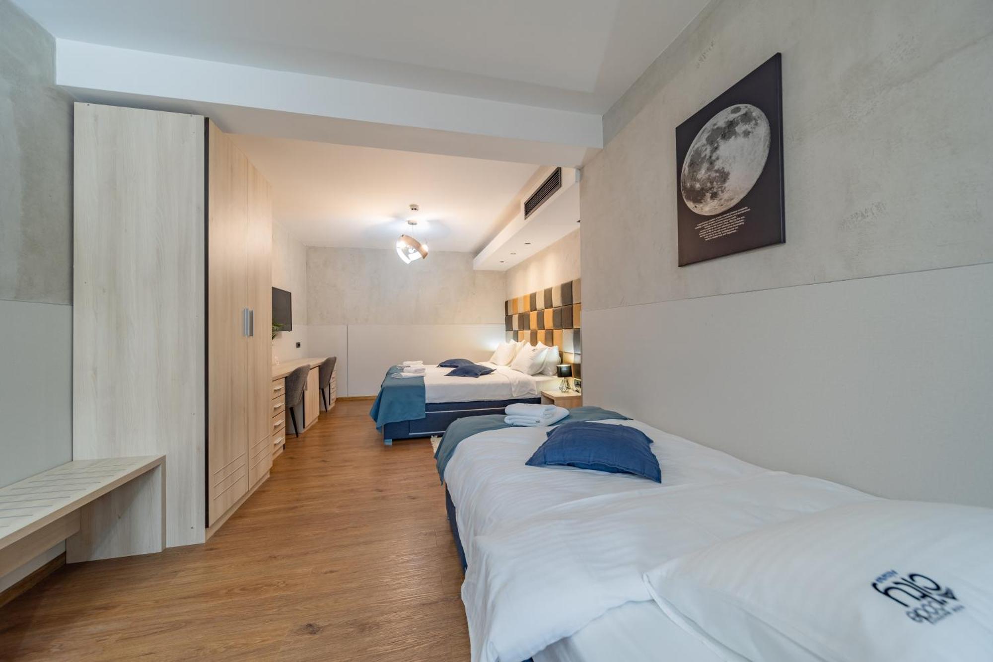 Hotel City Code Vizura garni RENEW Belgrado Esterno foto