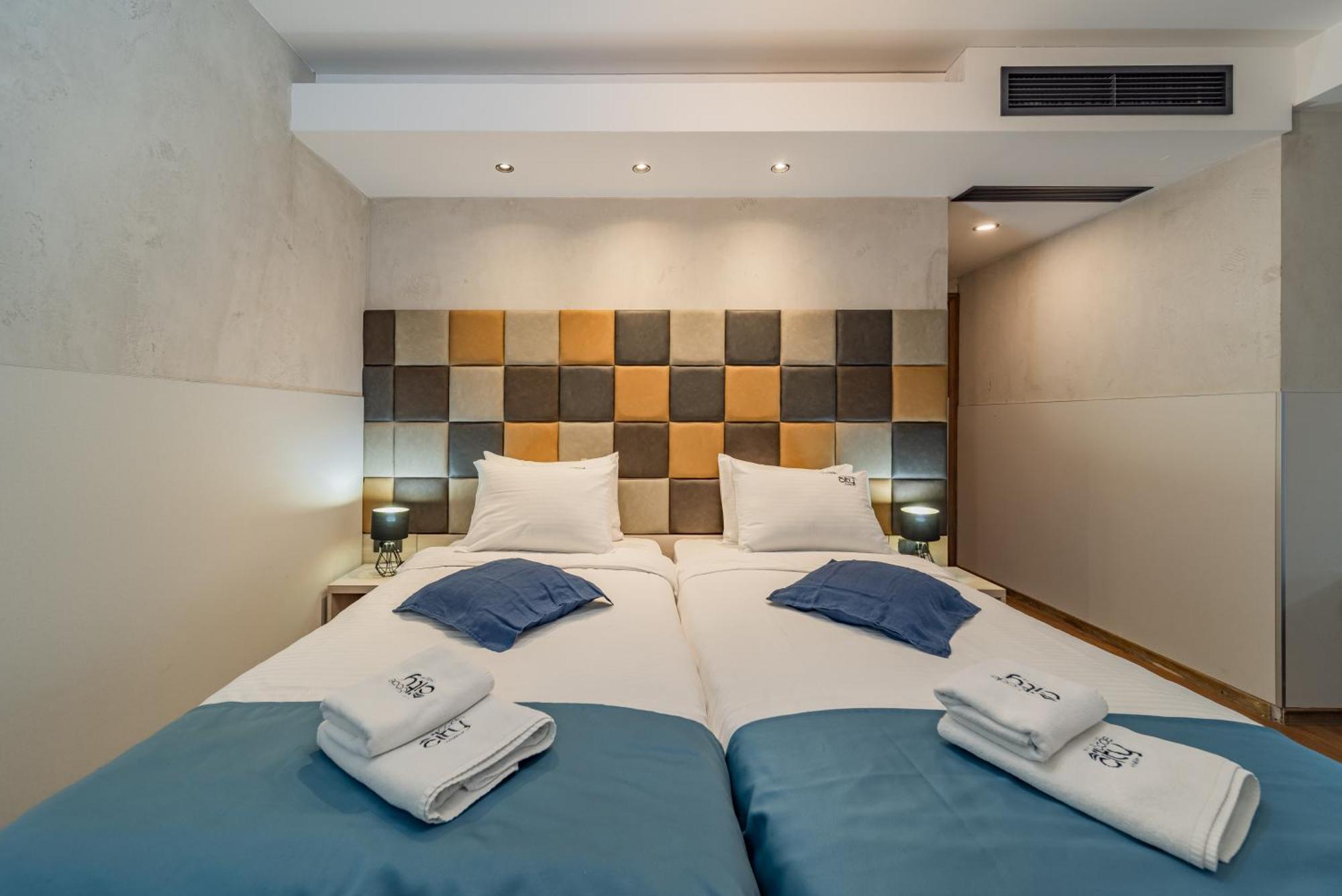 Hotel City Code Vizura garni RENEW Belgrado Esterno foto